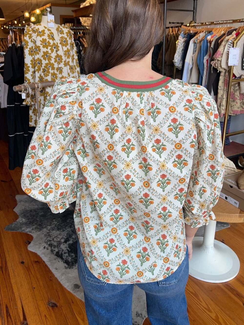 Entro Marigold Pattern Cottagecore Blouse - Picture 8 of 8